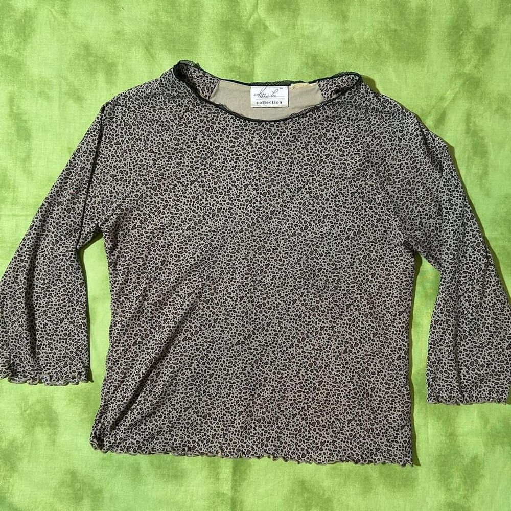 Y2K Leopard print 3/4 sleeve top with ruffle hem / Kathie Lee collection
